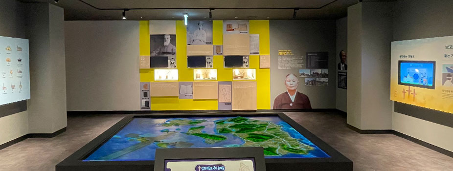 제2전시관 빛과 믿음을 잇는 오늘의 강화 사진2