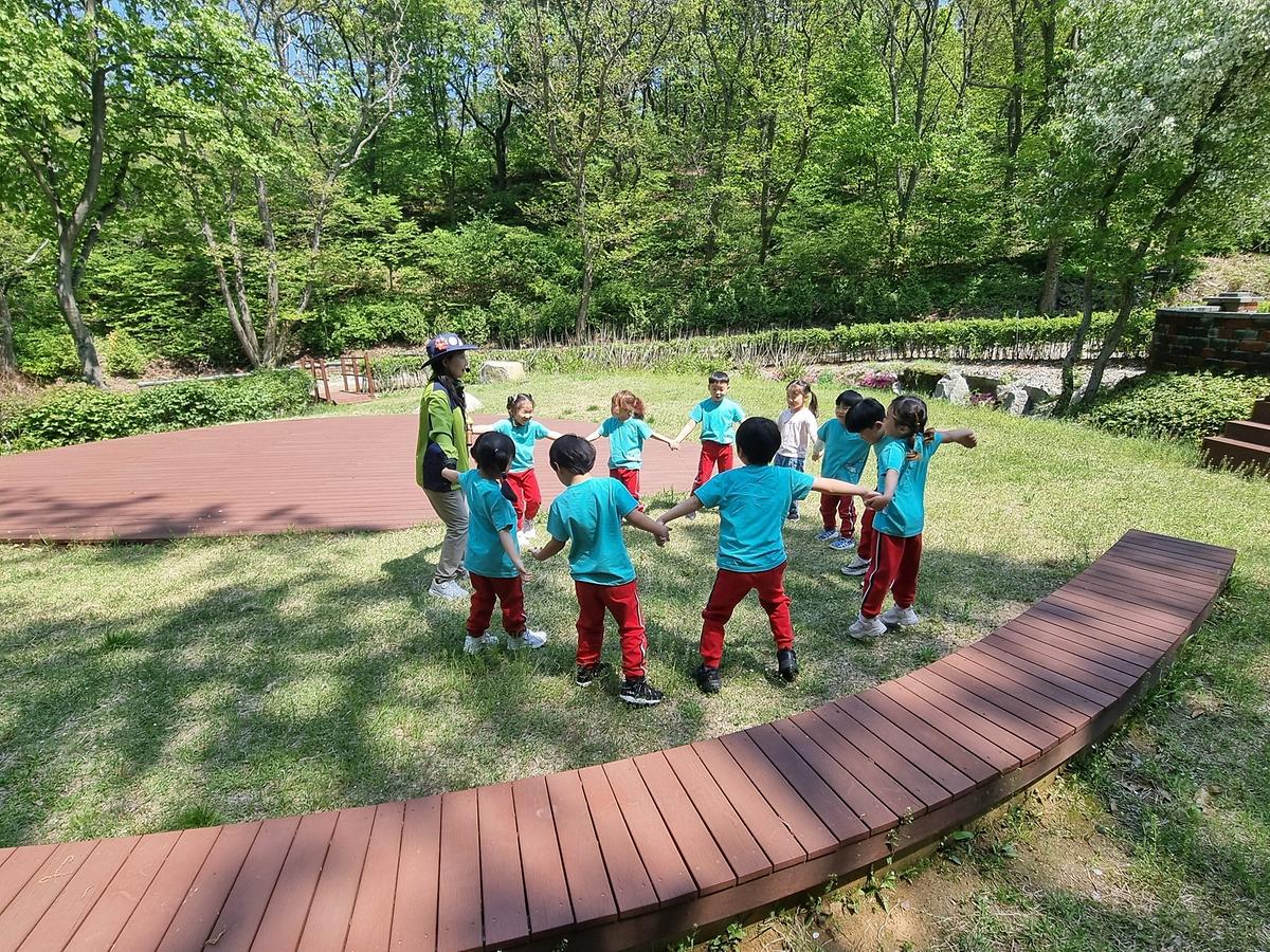 흥겨운 율동 시간입니다 게시글 의 a4.jpg 사진