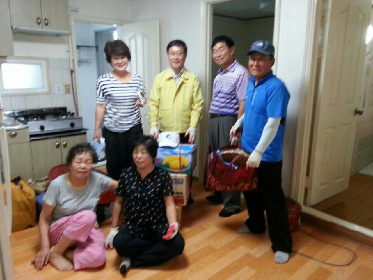 Bandphoto_2014_06_26_14_34_50