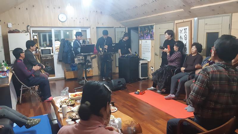 동아리_송년회_개최_사진