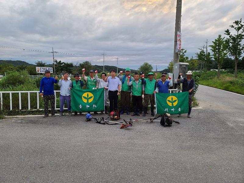 하점면새마을지도자_제초작업(8