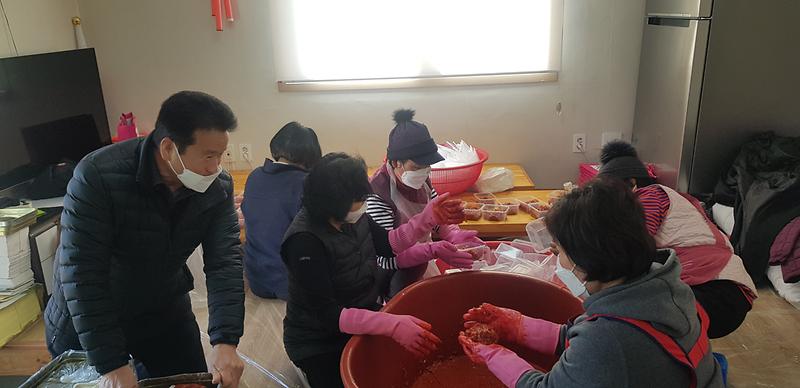 화도면지역사회보장협의체_사랑의_밑반찬나눔_2