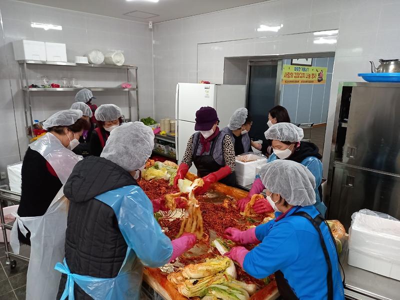 사랑의_김장김치_나눔행사-6