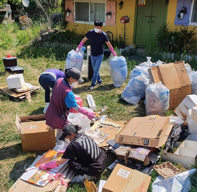 고익순_청소사진
