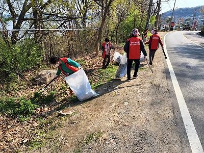 화도면 농가주부모임 장곶돈대 일원 환경정화 실시 사진