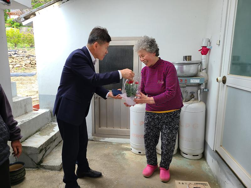 어버이날_위문_사진_3