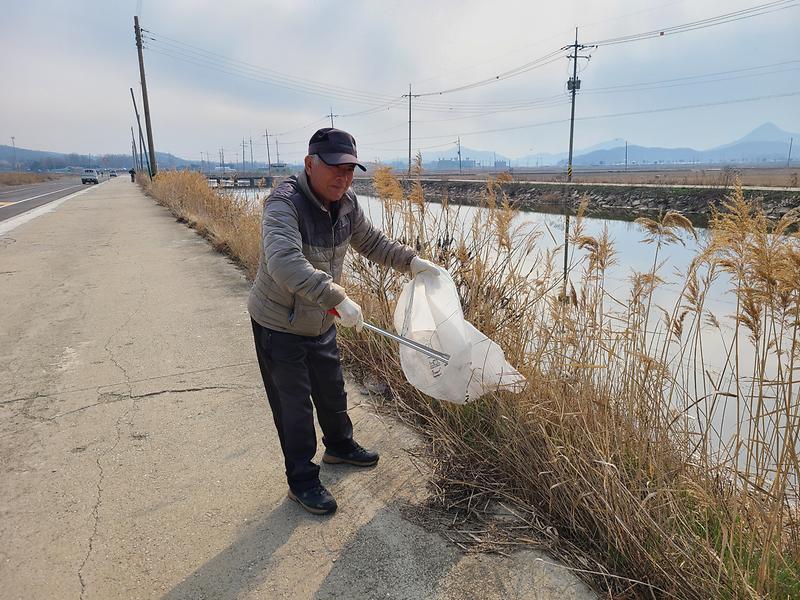 하천_환경정화활동_사진_5