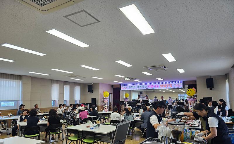 화도면_주민자치위원회,_사랑나눔_일일찻집_성황리에_마쳐1