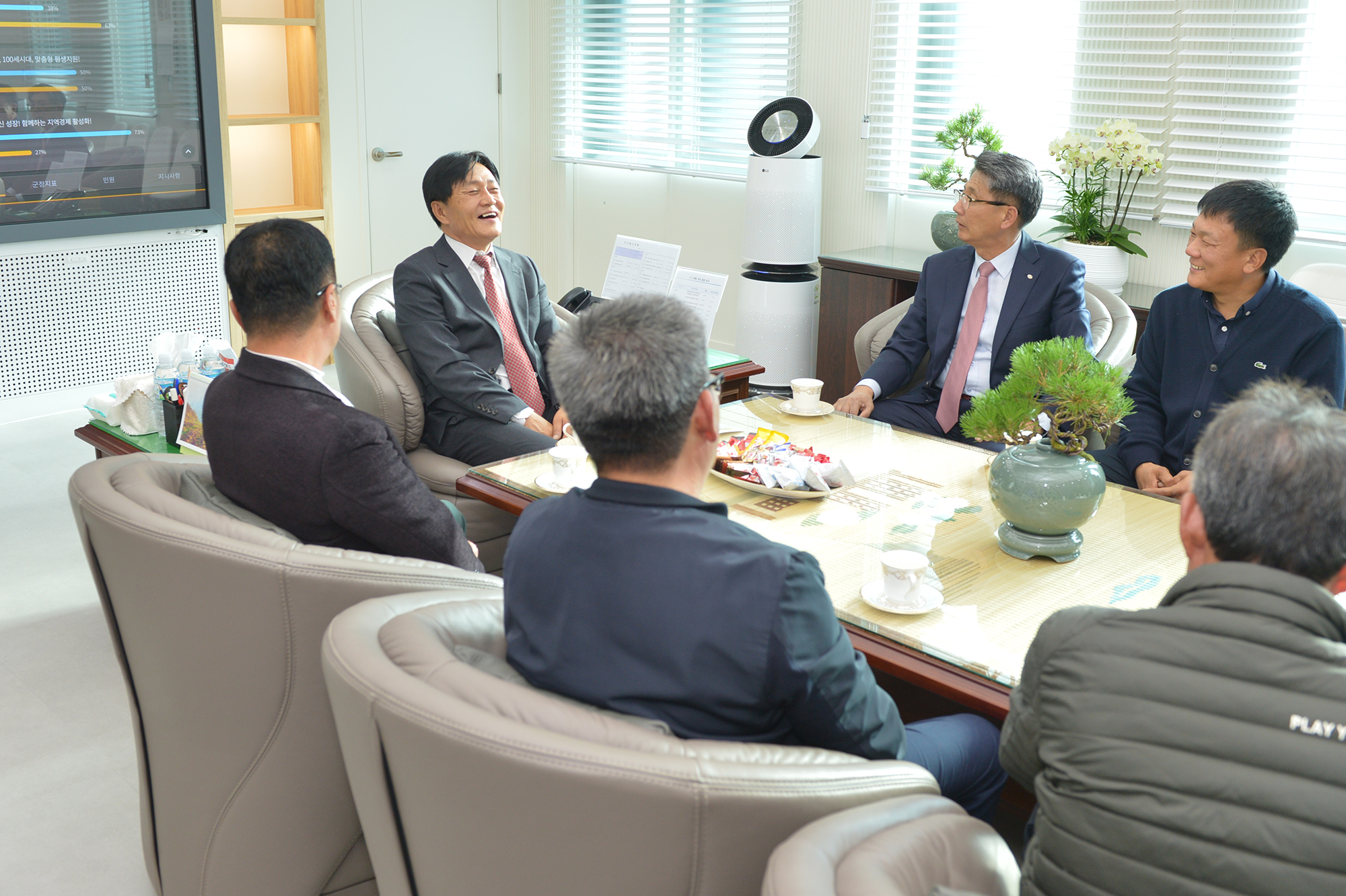  7._수산업경영인회_간담회_(2).jpg 이미지