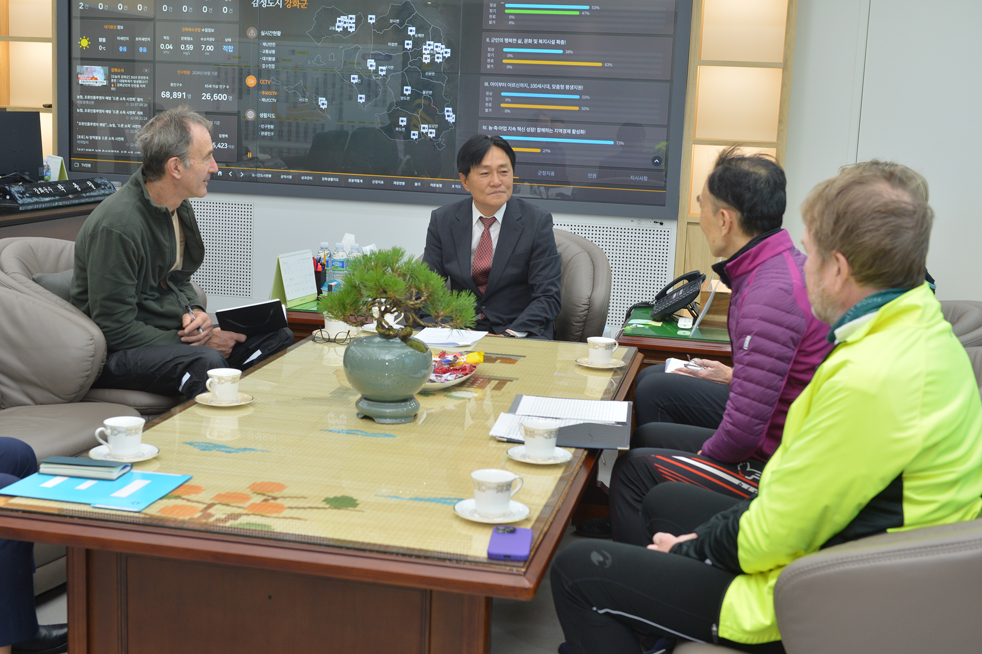  주한미군대사_강화군청_방문_(5).jpg 이미지