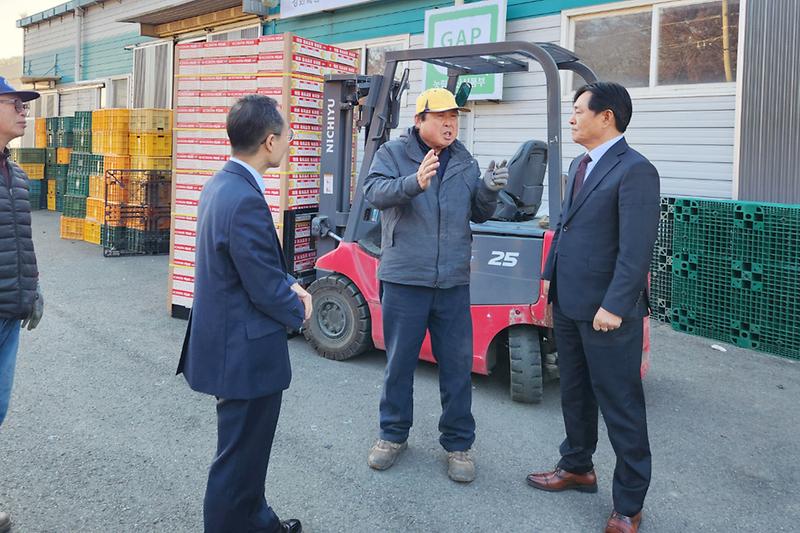 강화섬배_수출_선적장_격려_(7).jpg 이미지