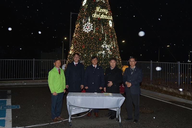 기독교_역사기념관_성탄_트리_점등식_(9).jpg 이미지