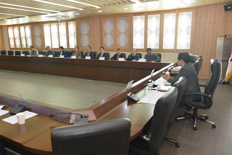 군민소통위원회_회의_(4).jpg 이미지