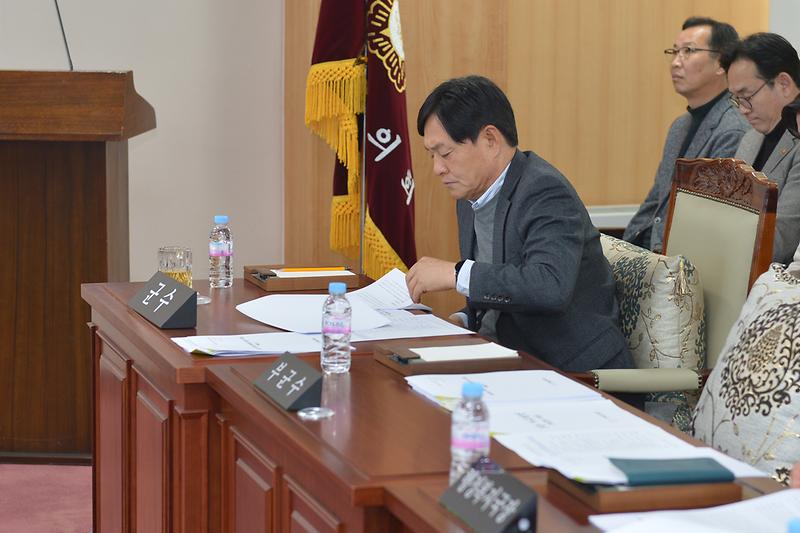 제299회_강화군의회_제2차_정례회_폐회_(2).jpg 이미지