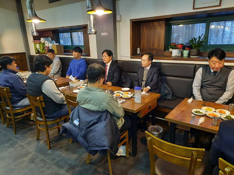 조찬_간담회_(6).jpg 이미지