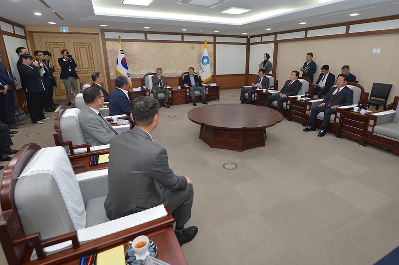 농업 농촌 발전을위한 업무협약식 사진