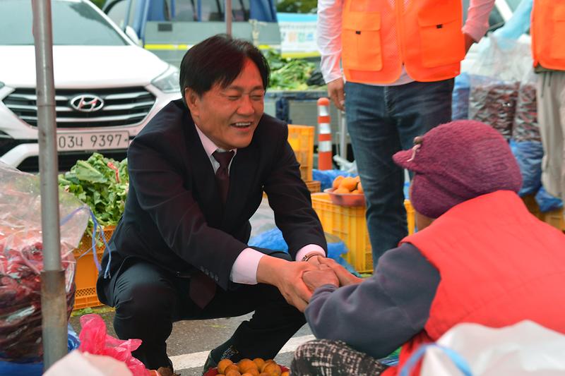 풍물시장_5일장_격려_(4).jpg 이미지