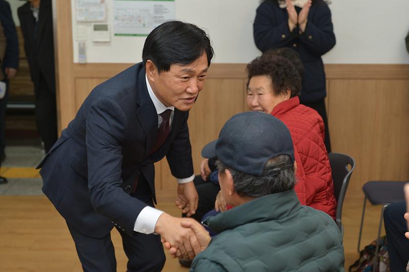 스마트_경로당_노래자랑_(1).jpg 이미지