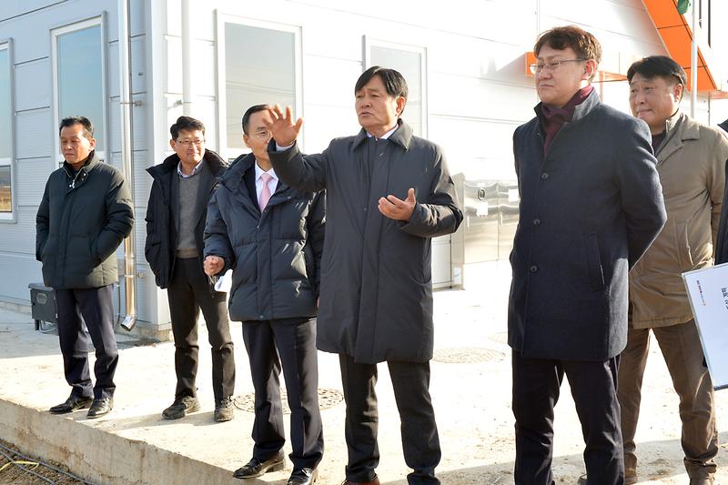 스마트팜_건설부지현장_확인_(2).jpg 이미지
