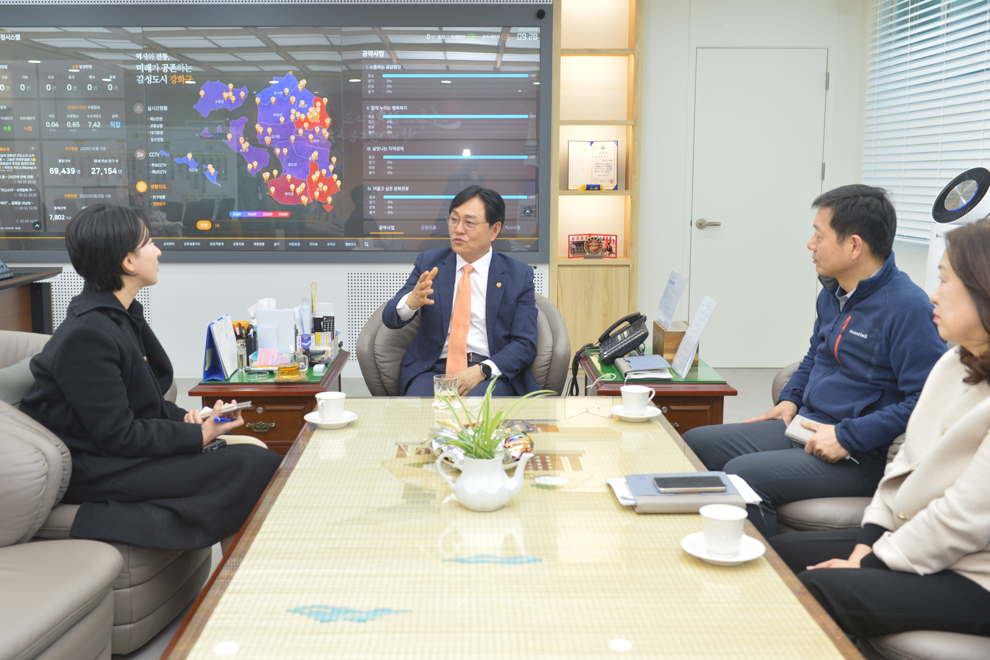  브로드밴드_인터뷰_(1).jpg 이미지