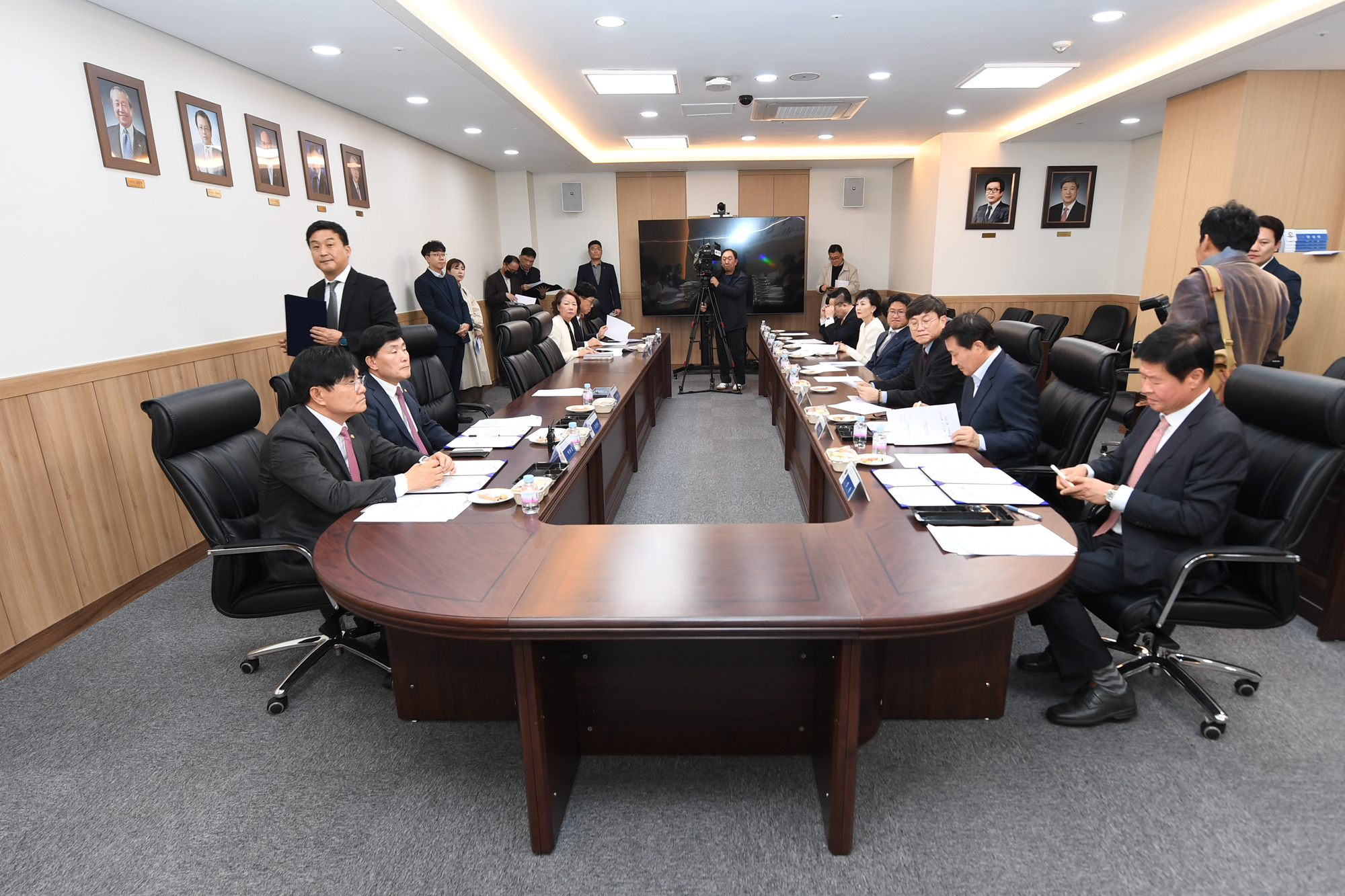  인천_보물섬_경쟁력_강화를_위한_관.산.학_업무협약식_(3).jpg 이미지