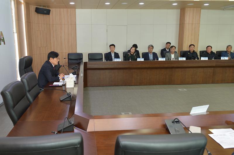 2025년_1분기_어촌계장_간담회_(3).jpg 이미지