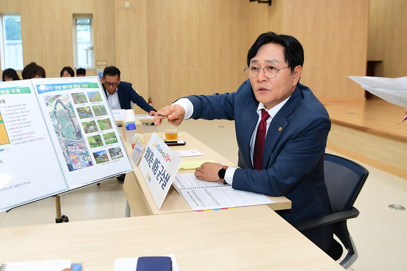 찾아가는_이동군수실_(11).jpg 이미지