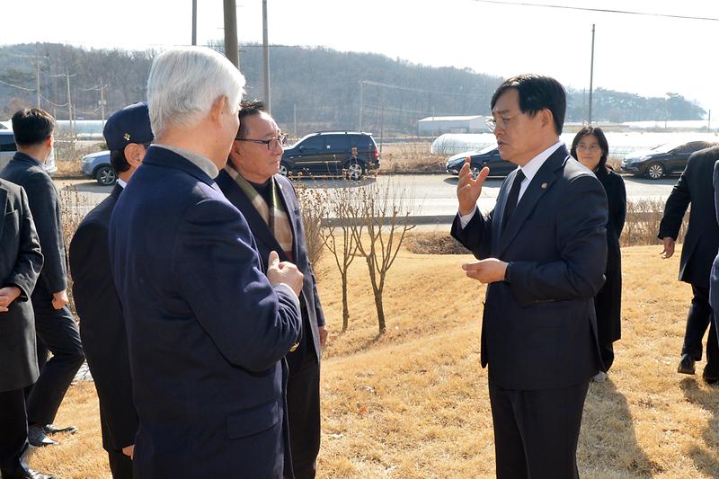 독립유공자_묘소_참배_(10).jpg 이미지