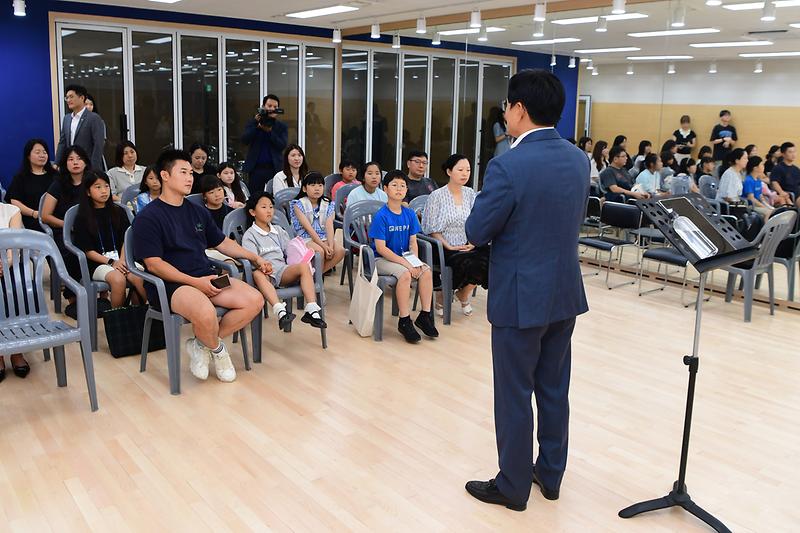 어린이합창단_격려_(2).jpg 이미지