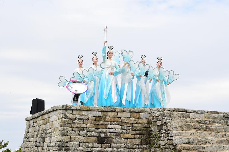 개천대제_및_성화채화_(24).jpg 이미지