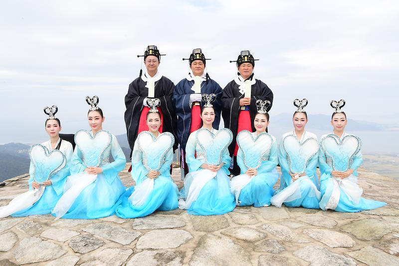 개천대제_및_성화채화_(41).jpg 이미지