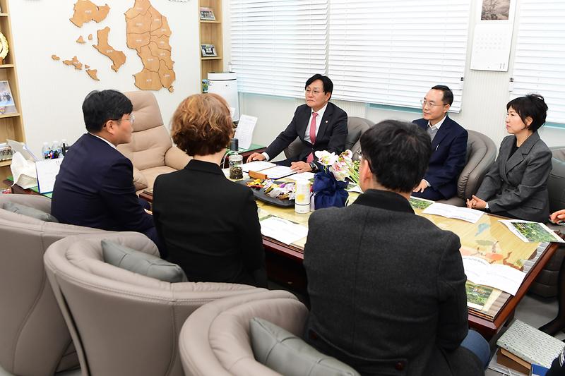 강화군_국립수목원_업무협약식_(5).jpg 이미지