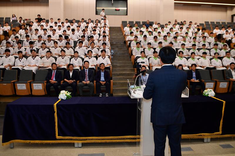 글로벌세프고등학교_특강_(3).jpg 이미지