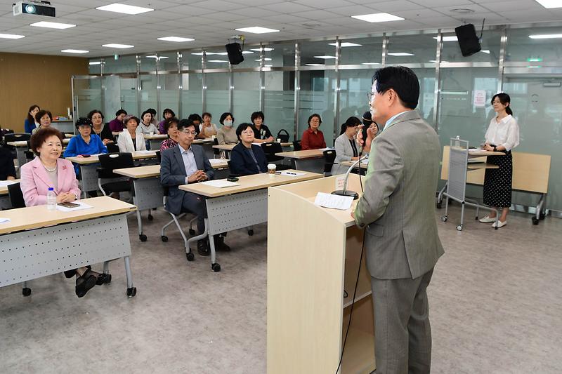 광복_80주년_여성_경제를_넘어_평화_통일_희망_찾기_(5).jpg 이미지