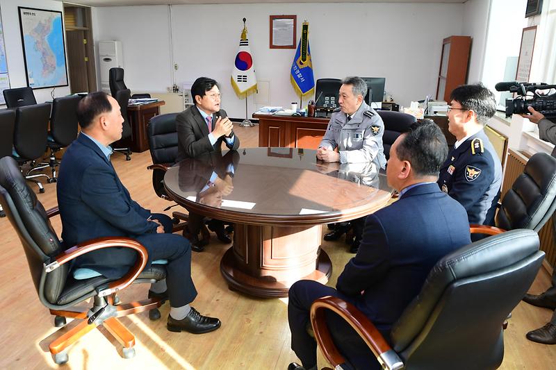 경찰의_날_기념_경찰서_방문_(3).jpg 이미지