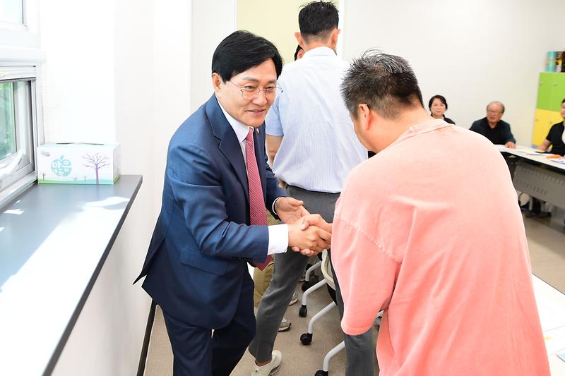 학원_원장_간담회_(7).jpg 이미지