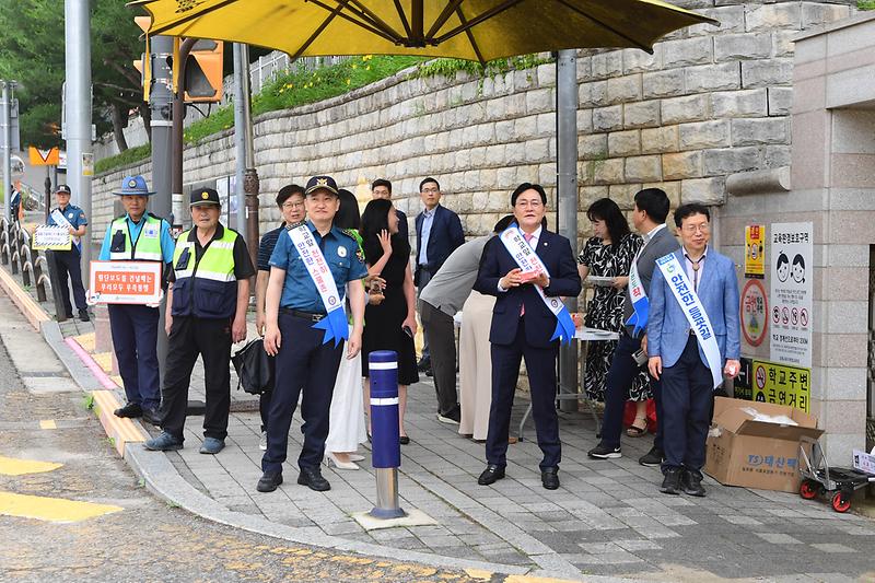 합일초등학교_교통안전_캠페인_(5).jpg 이미지