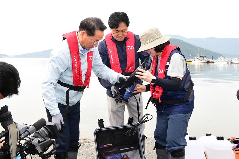 인천시장_강화군_수산시장_방문_(10).jpg 이미지