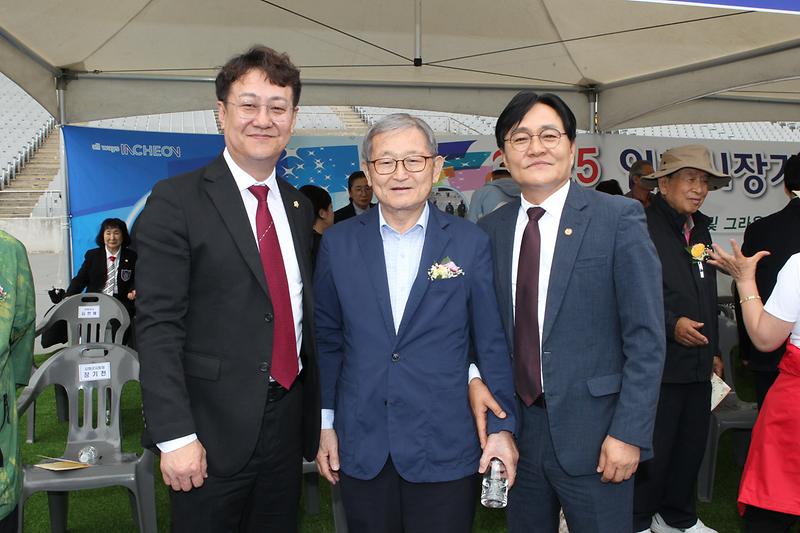 인천시장_기_노인건강체육대회_(11).jpg 이미지