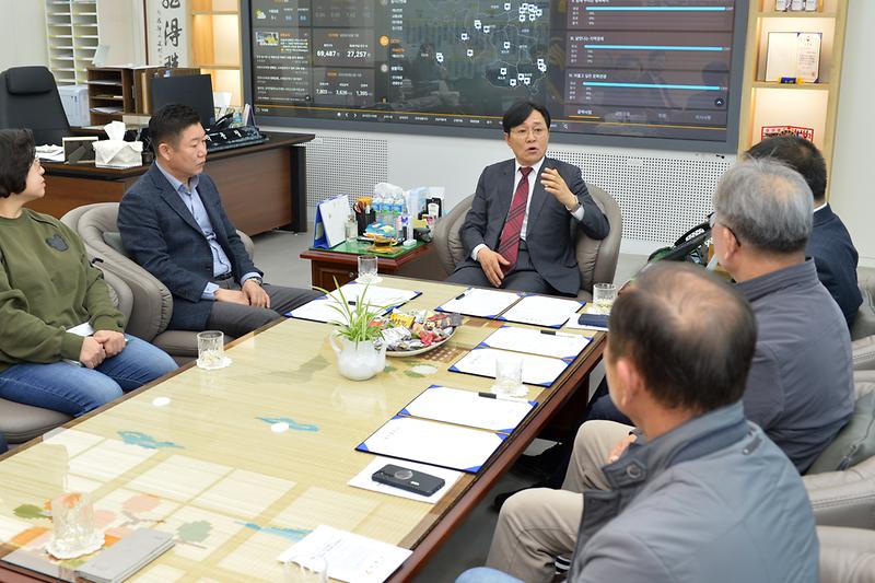 저소득_중증질환자_병원동행_택시비지원사업_업무협약식_(1).jpg 이미지