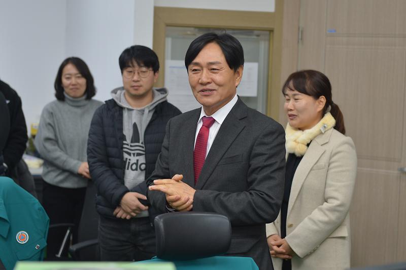 조직개편에 따른 각부서 방문 사진