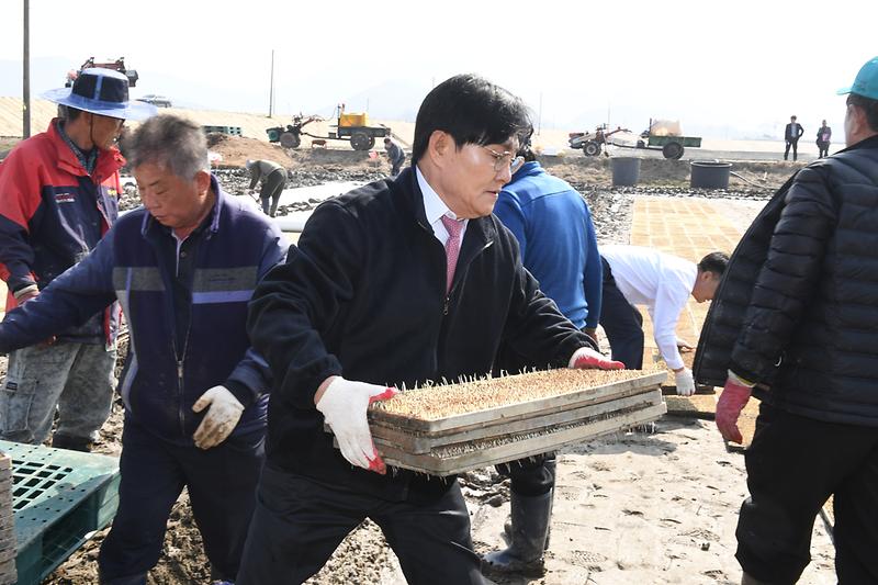 못자리_현작_격려_(8).jpg 이미지