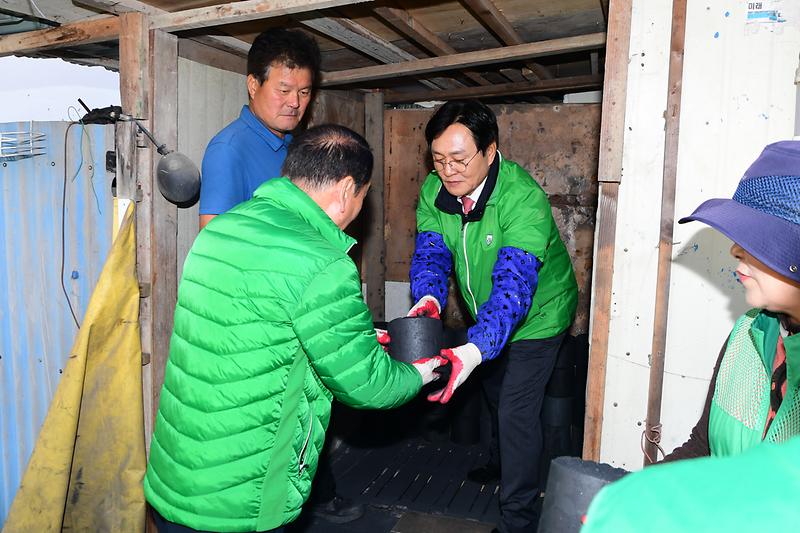새마을__연탄나눔_봉사_(10).jpg 이미지