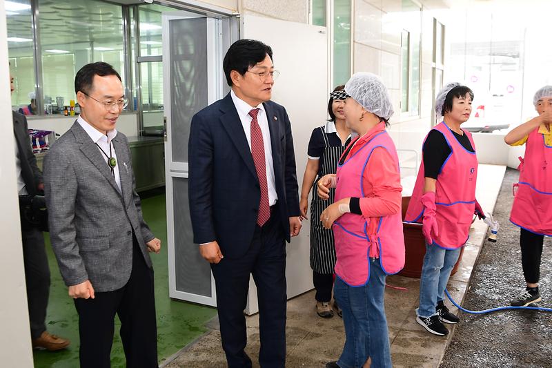 생활개선회_추석김치_나눔행사_(2).jpg 이미지