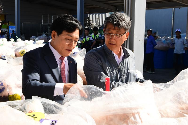 새우젓_위판장_(9).jpg 이미지