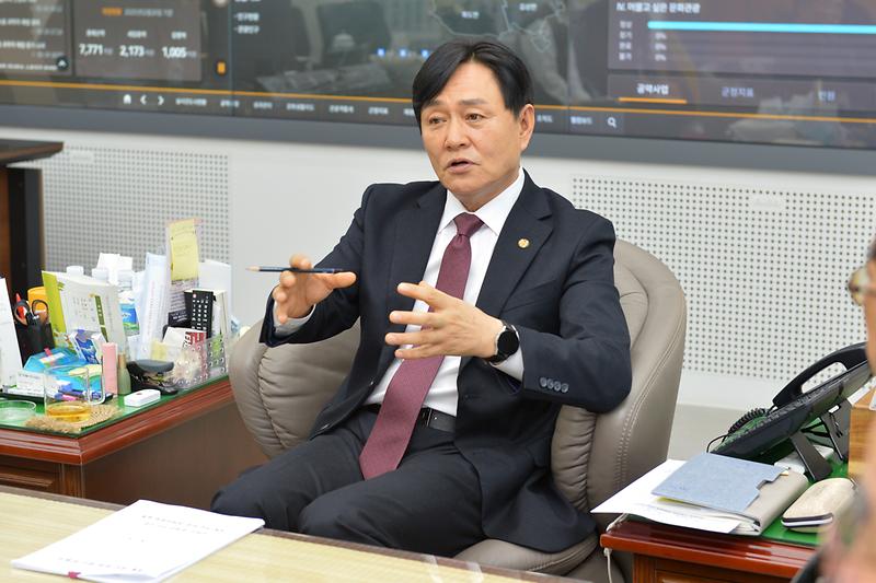 송해면_대남방송_피해_관련_간담회_(2).jpg 이미지