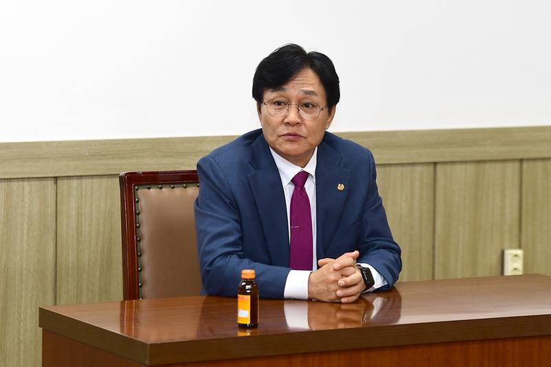 양도면_민원담당공무원_간담회_(2).jpg 이미지