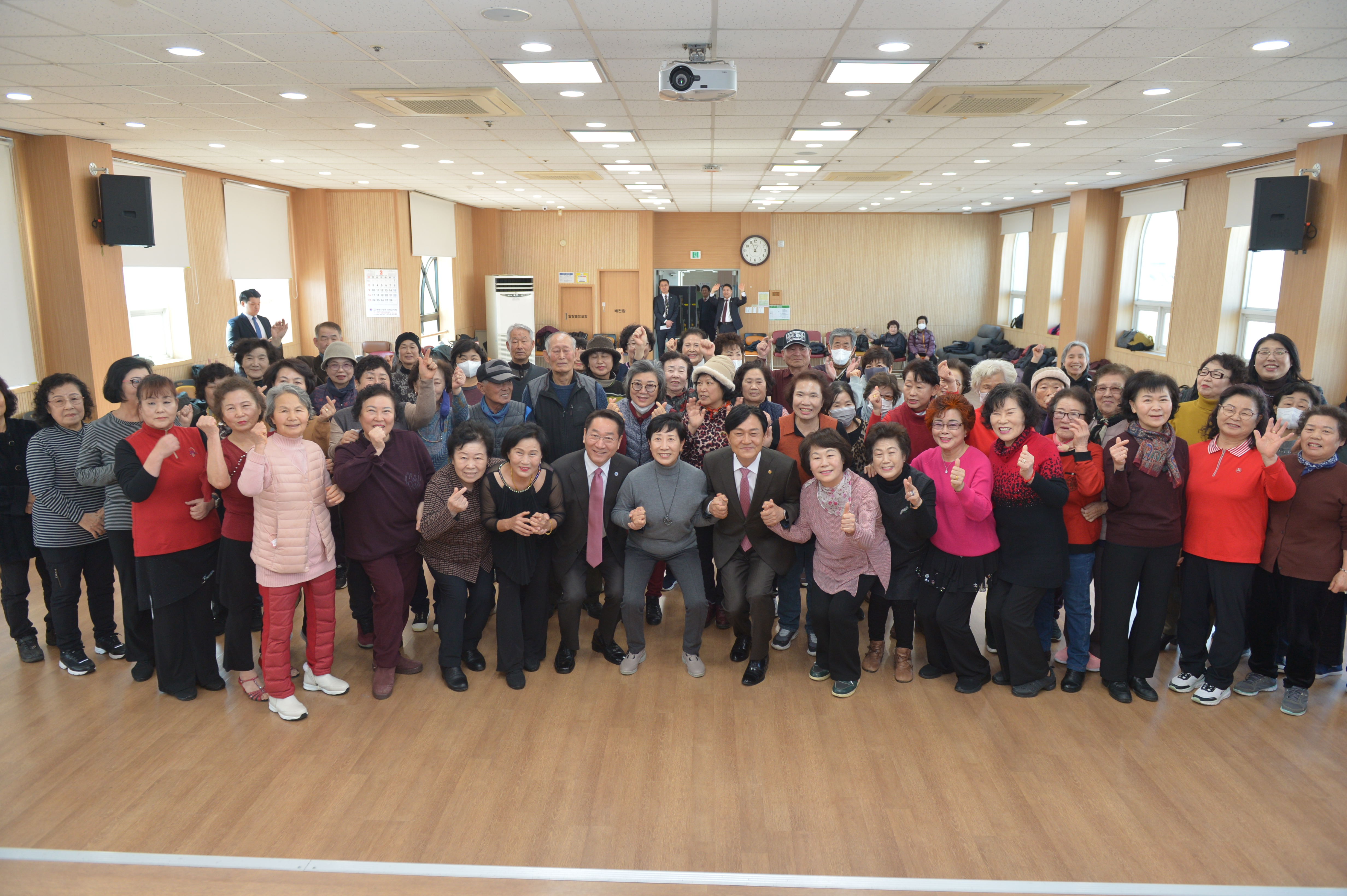  노인회_방문_(5).jpg 이미지