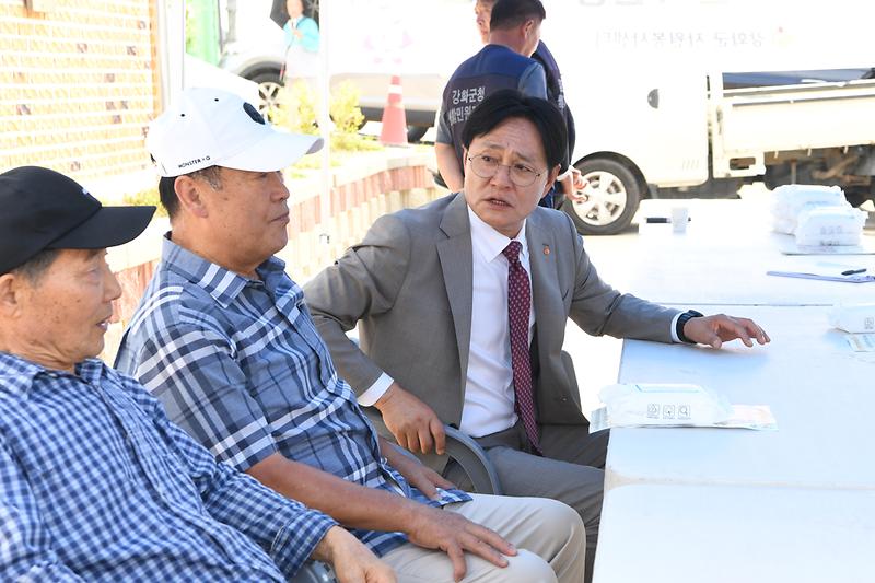 6월_찾아가근_토탈_자원봉사_(5).jpg 이미지