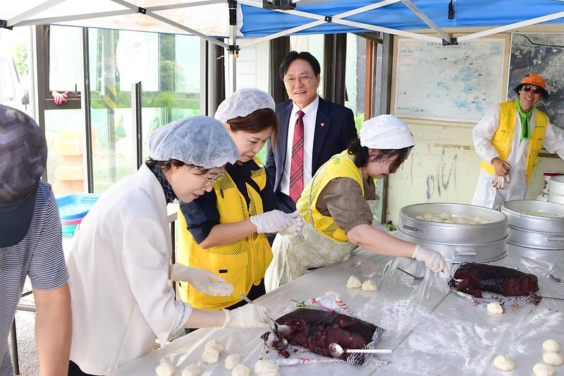 6월_찾아가는_토탈_자원봉사_현장격려_(2).jpg 이미지